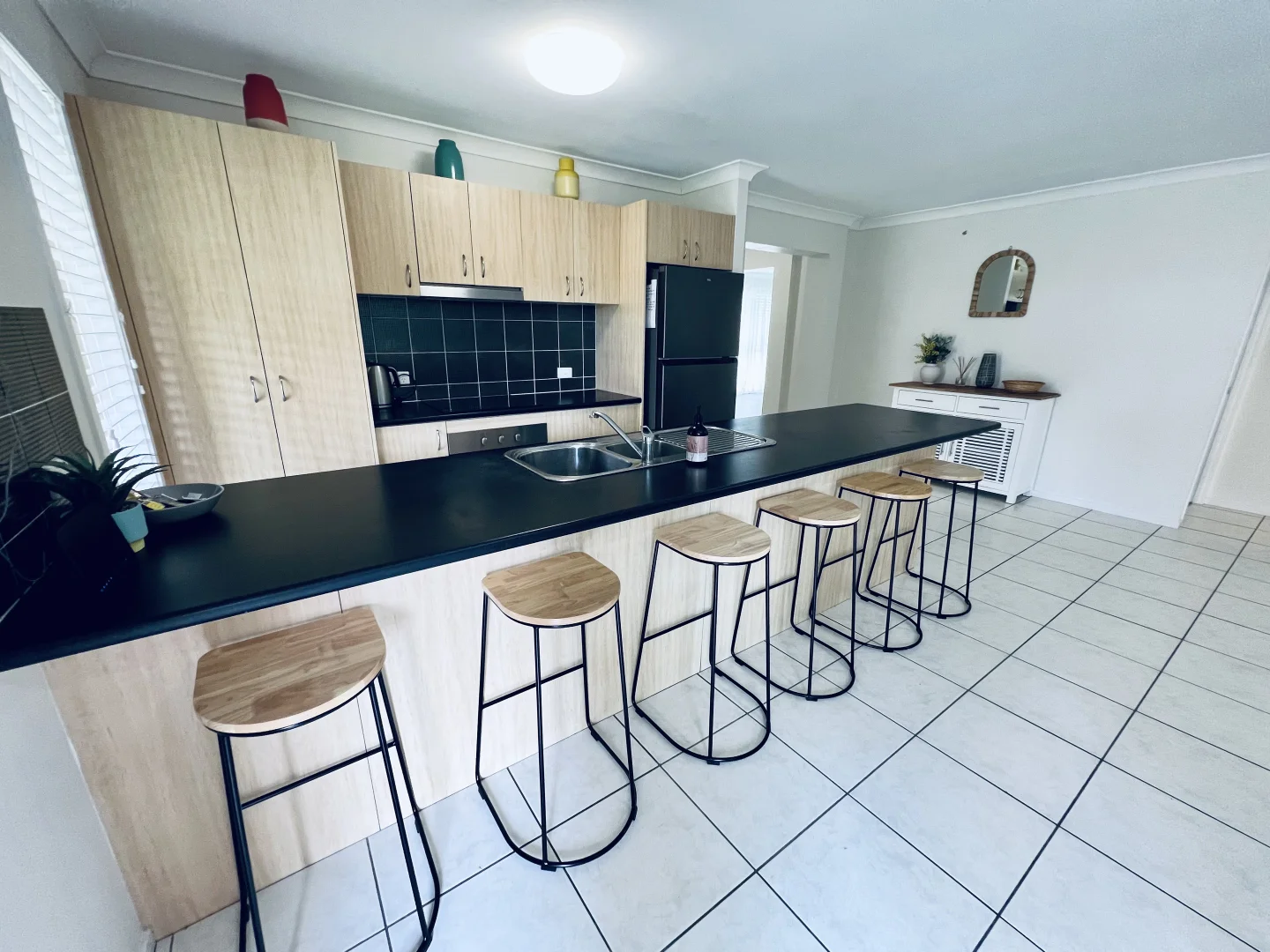 Additional image 3 of Sandstone Point QLD 4511