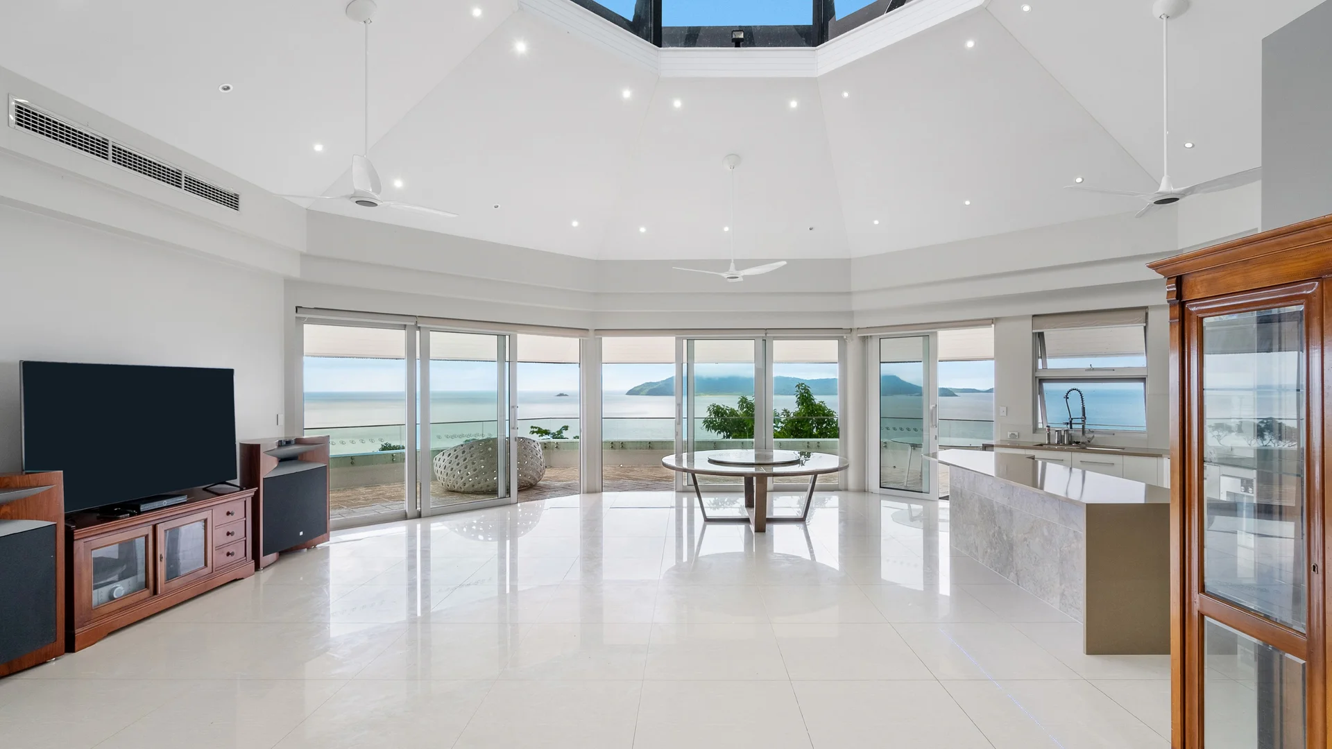 Additional image 8 of 4 Explorers Drive, South Mission Beach QLD 4852