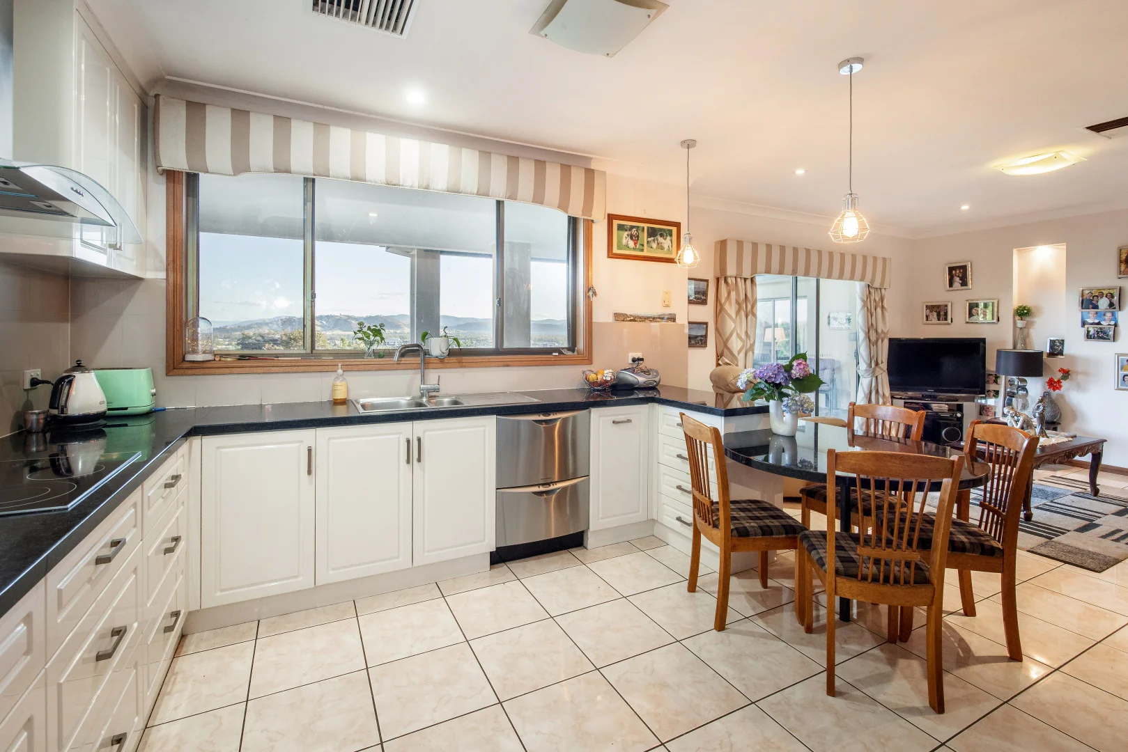 Additional image 8 of 5 Bunker Court, Albury NSW 2640