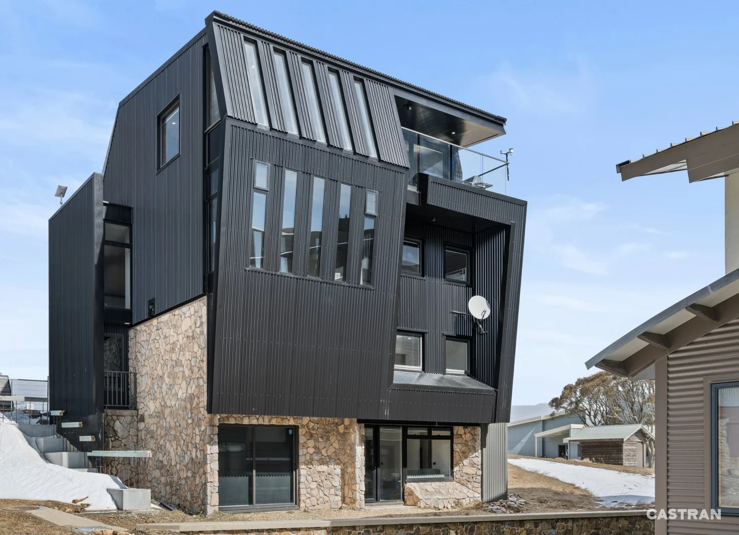 6A Skyline Terrace, Mount Hotham VIC 3741