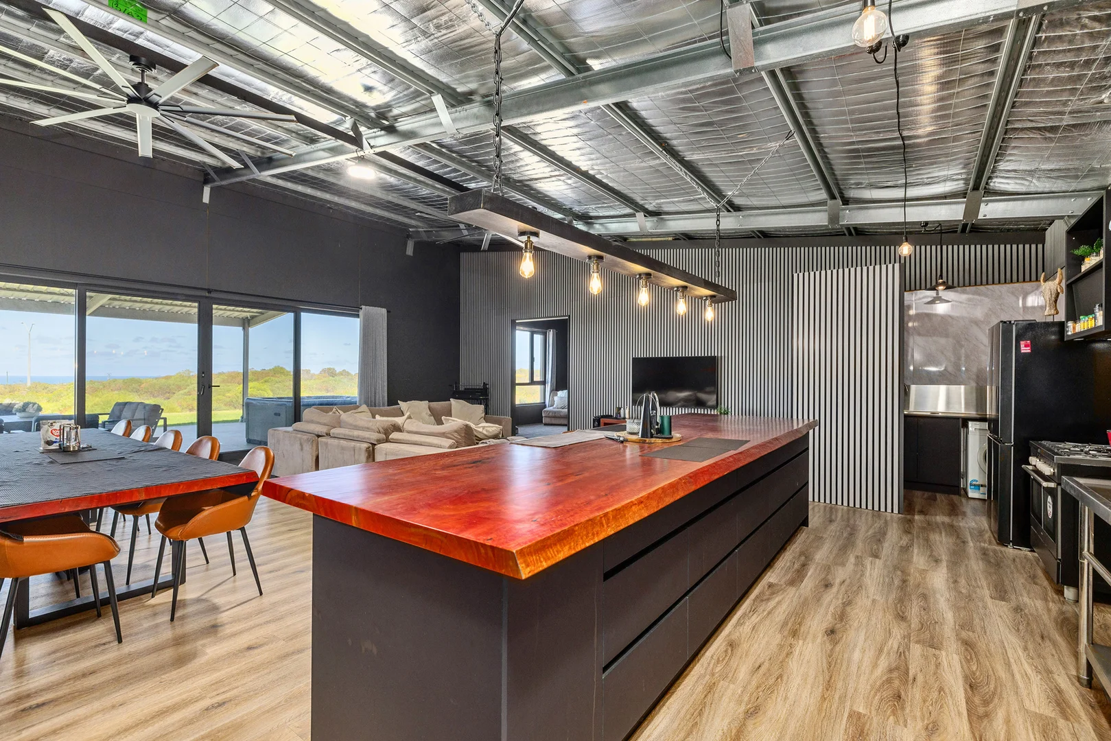 Additional image 11 of 98 PINDARI PLACE, Karakin WA 6044