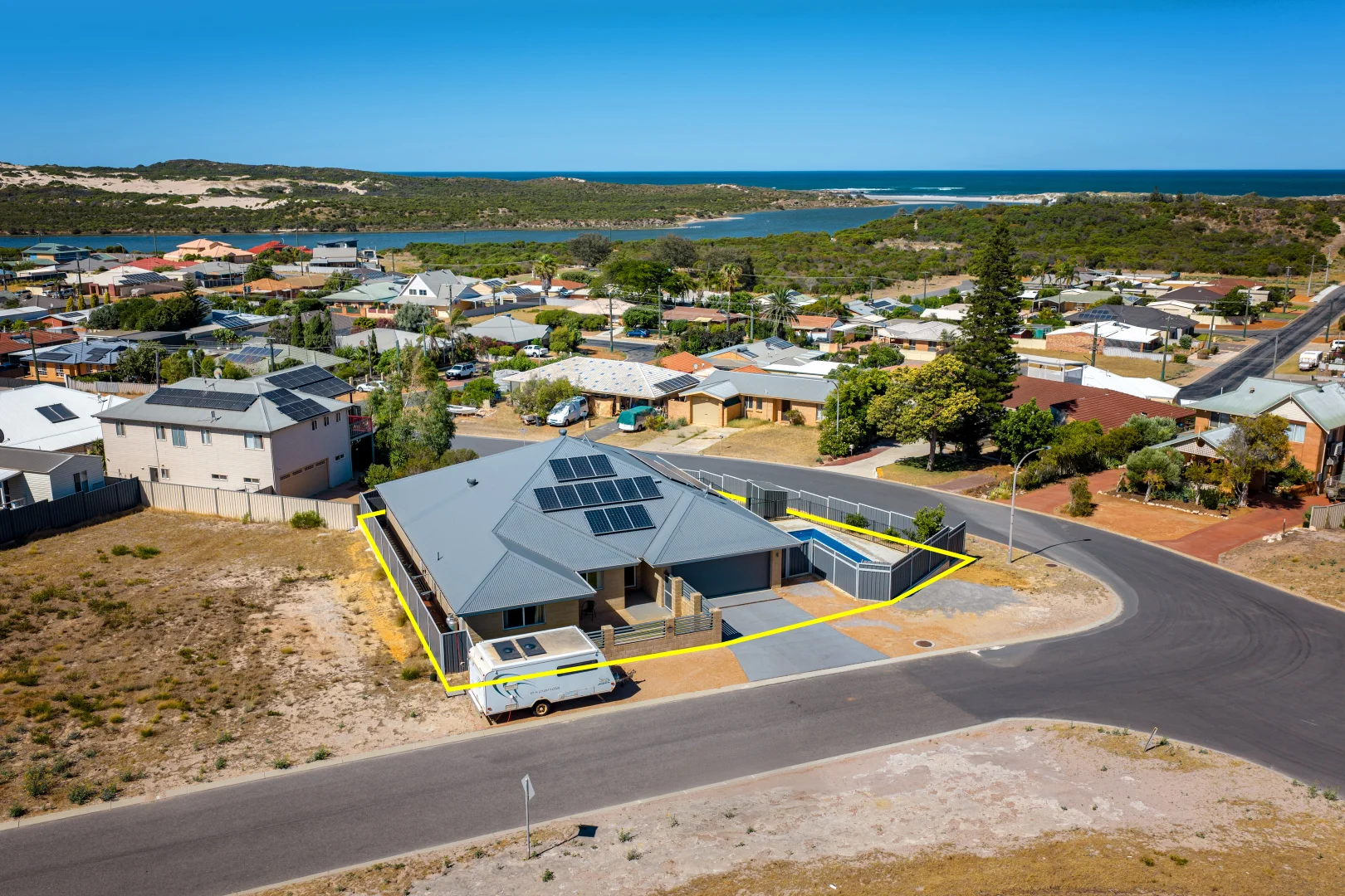 Additional image 26 of 2 Hampshire Drive, Cape Burney WA 6532