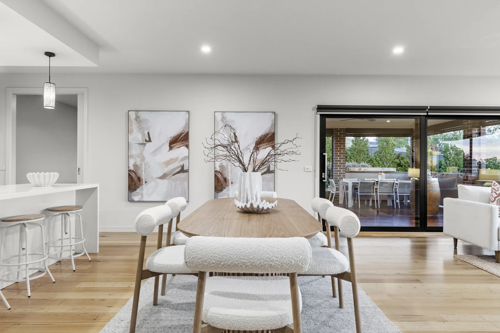 Additional image 16 of 4 Manor View, Pakenham VIC 3810