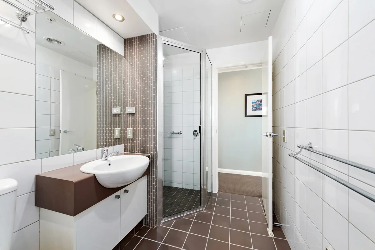 Additional image 14 of 318/1 Esplanade, Lakes Entrance VIC 3909