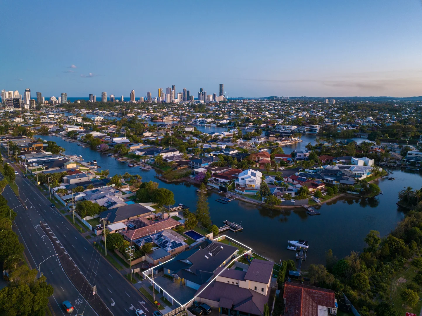 Additional image 38 of 120 Salerno Street, Isle Of Capri QLD 4217