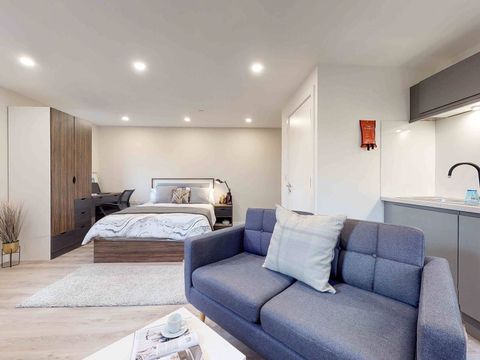 2 Furnival Square, City Centre, Sheffield S1, Studio to rent