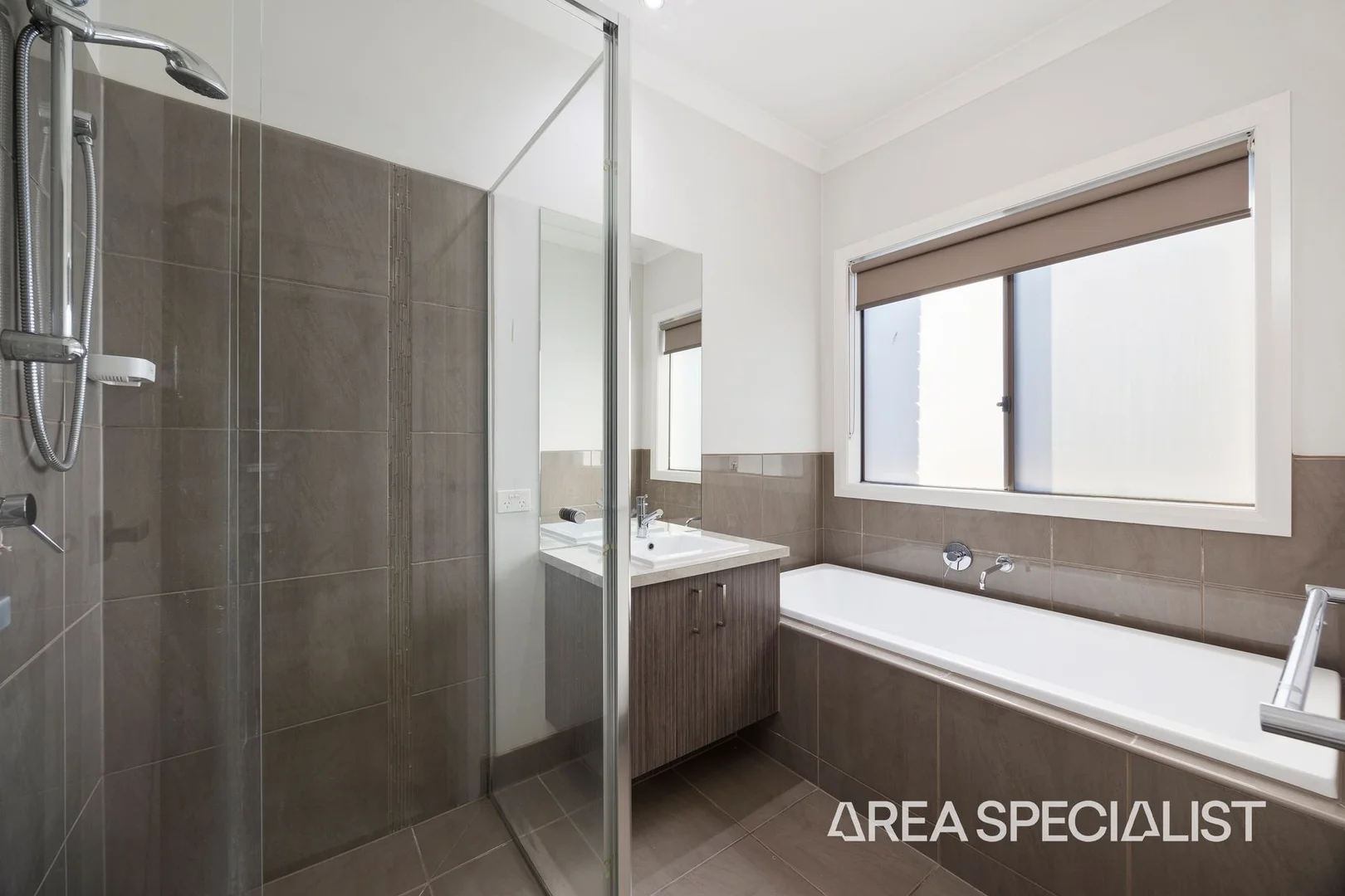 Additional image 13 of 8 William Court, Officer VIC 3809