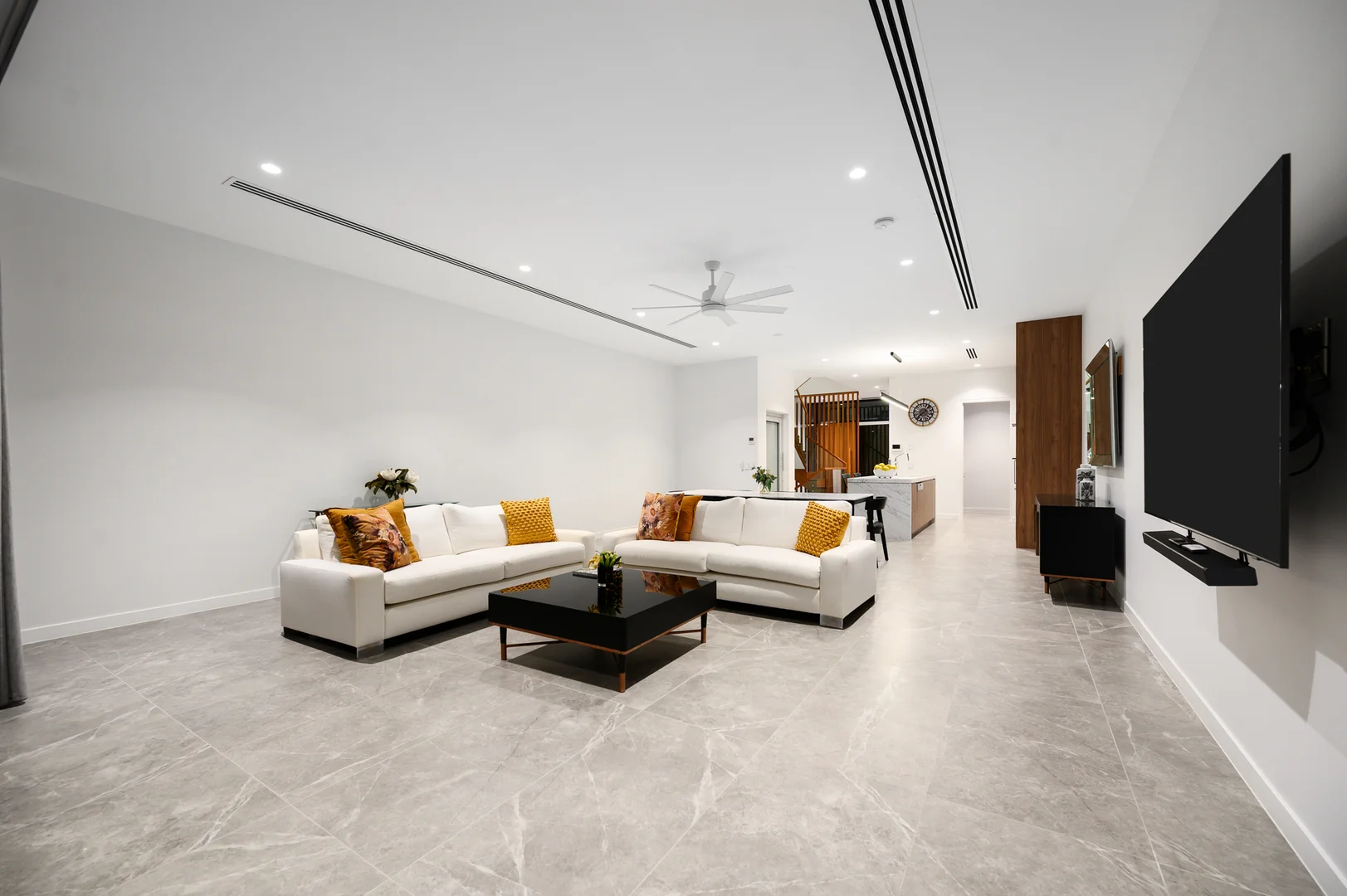 Additional image 13 of 8/2 Marina Promenade, Paradise Point QLD 4216