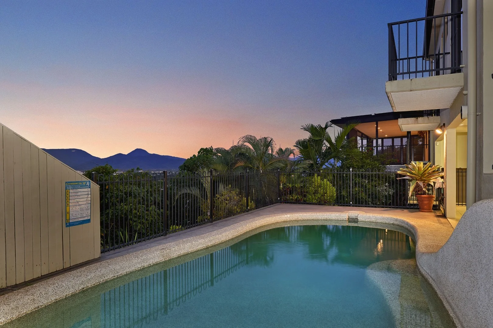 Additional image 8 of 5 Richmond Court, Mooroobool QLD 4870