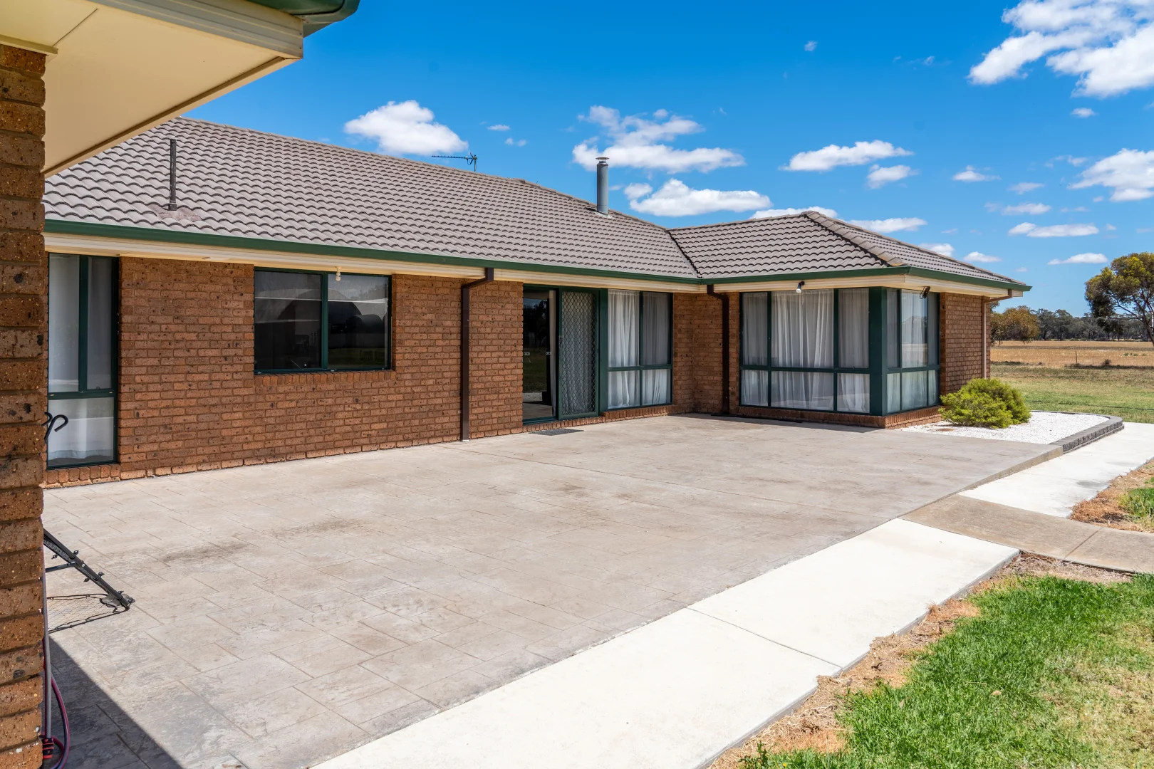 Additional image 18 of 14 Oak Street, Temora NSW 2666