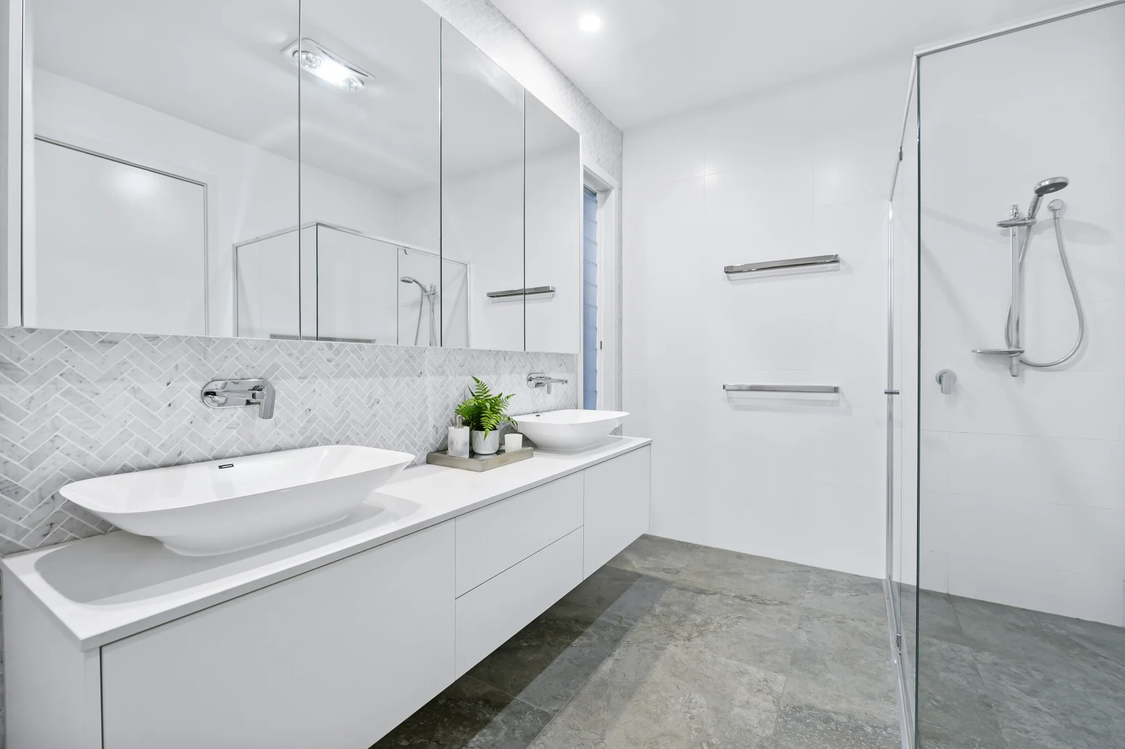 Additional image 26 of 120 Salerno Street, Isle Of Capri QLD 4217