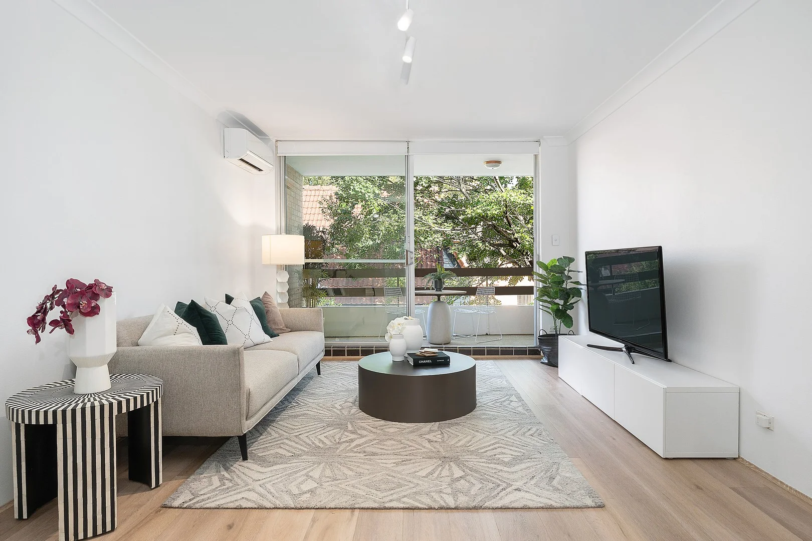 Additional image 2 of 11/97-99 Gerard Street, Cremorne NSW 2090