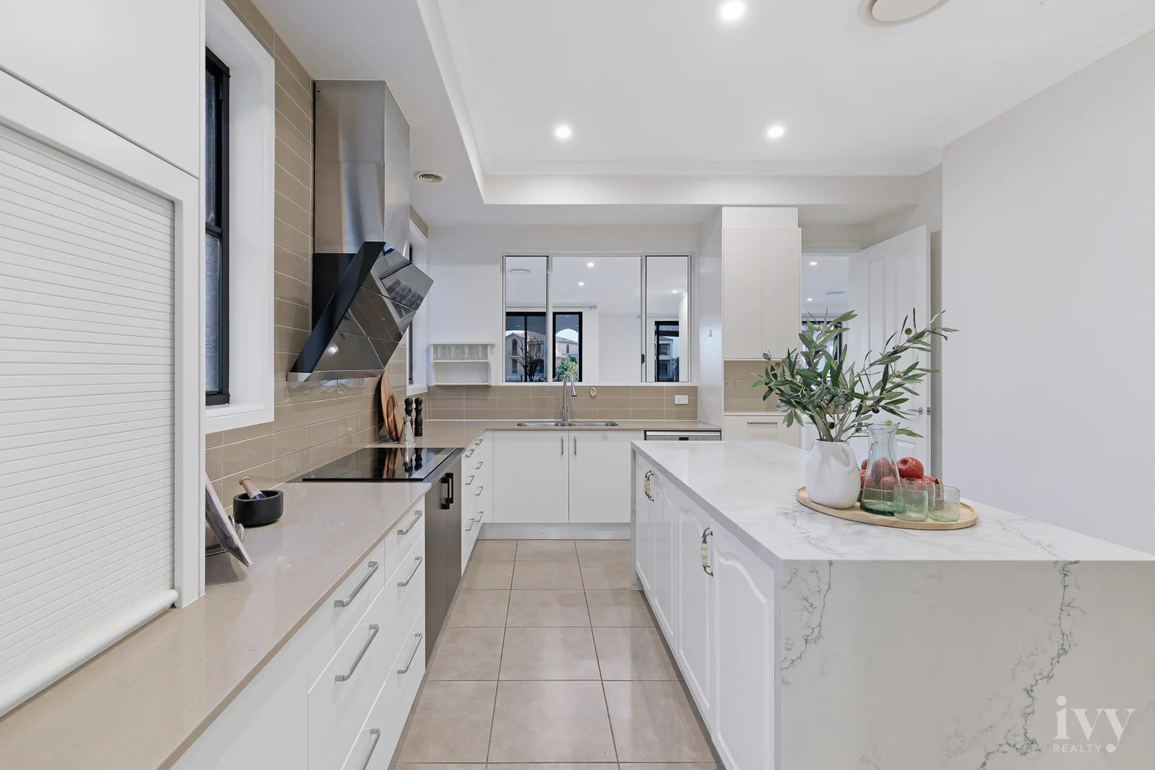 Additional image 6 of 1051 Edgecliff Drive, Sanctuary Cove QLD 4212