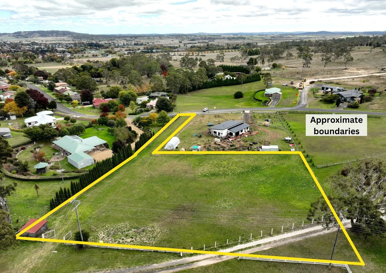 29 Robinson Avenue, Glen Innes NSW 2370