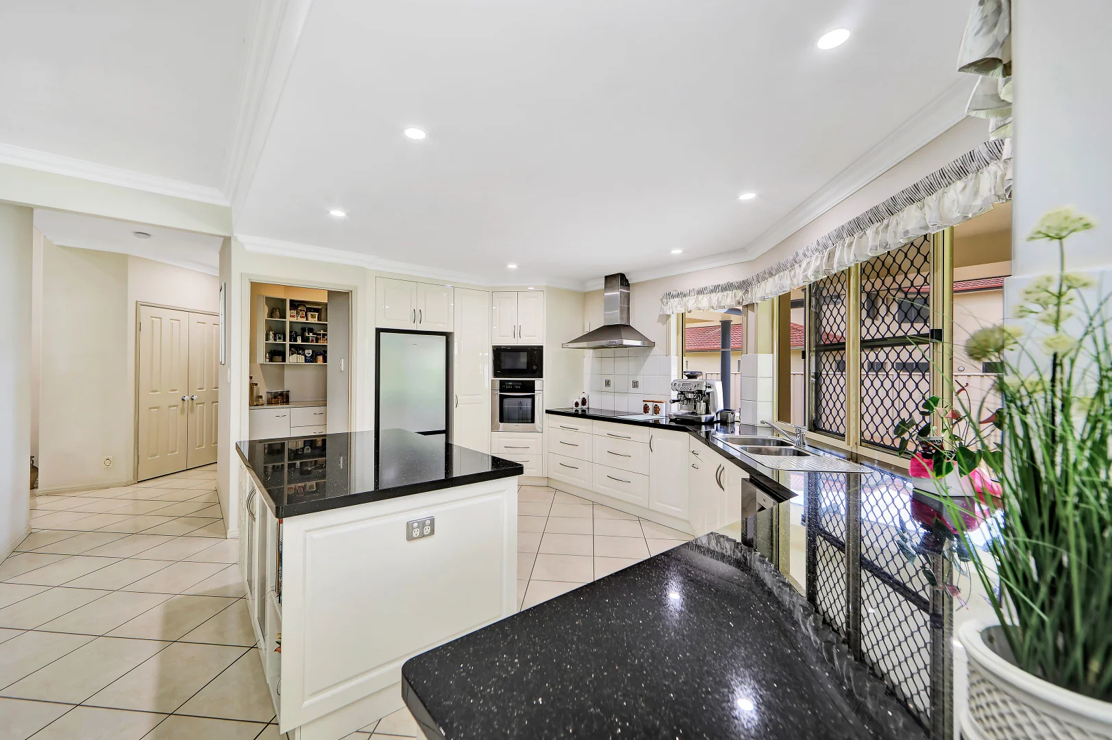 Additional image 10 of 9 Lakeview Drive, Bundaberg North QLD 4670