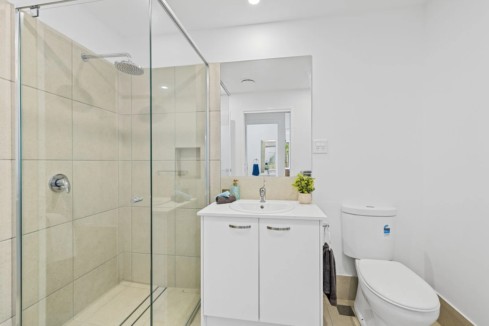 Additional image 9 of unit 43/18 Doolan Street, Nambour QLD 4560