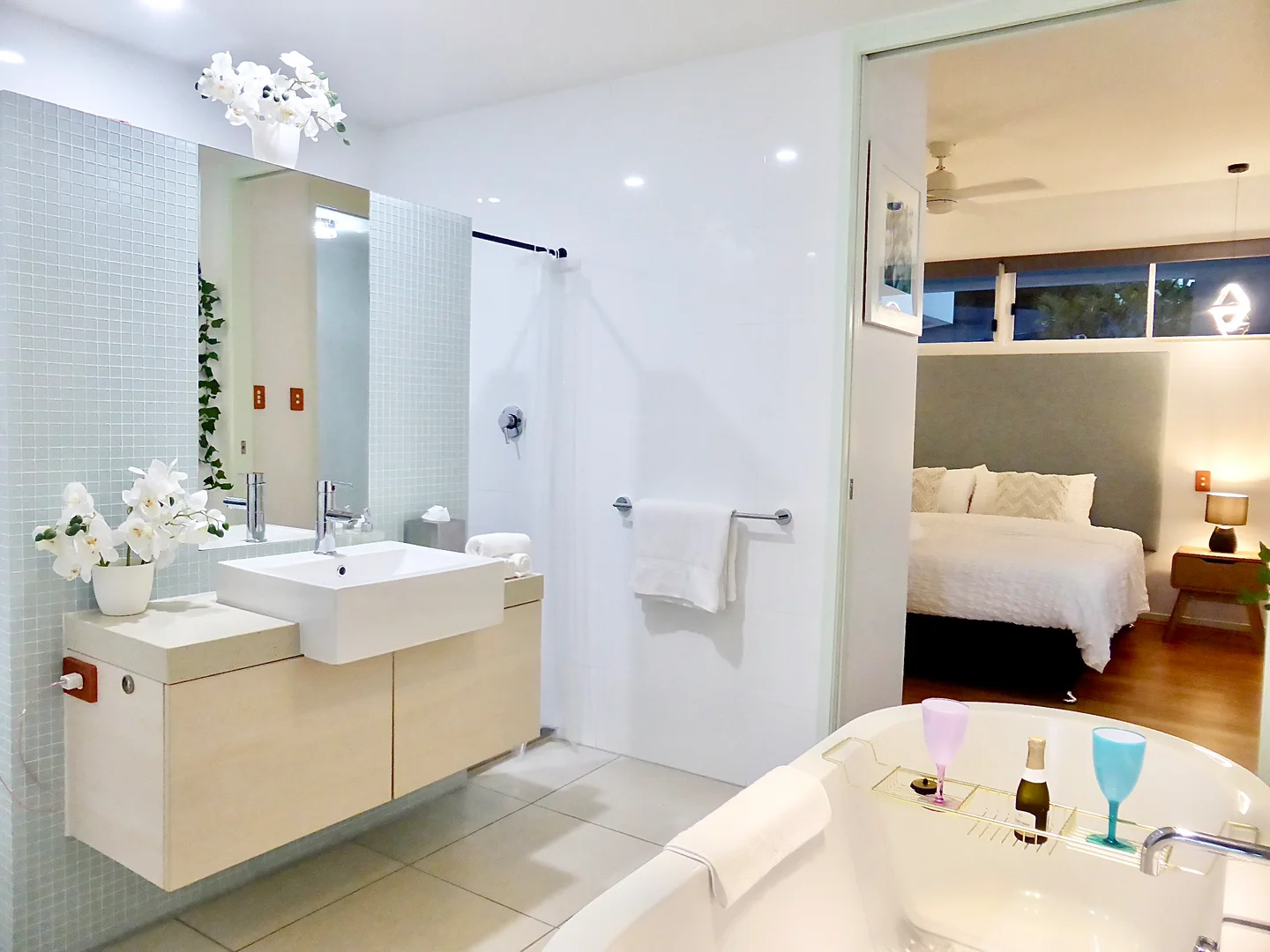 Additional image 5 of 4/199-201 Lake Street, Cairns North QLD 4870