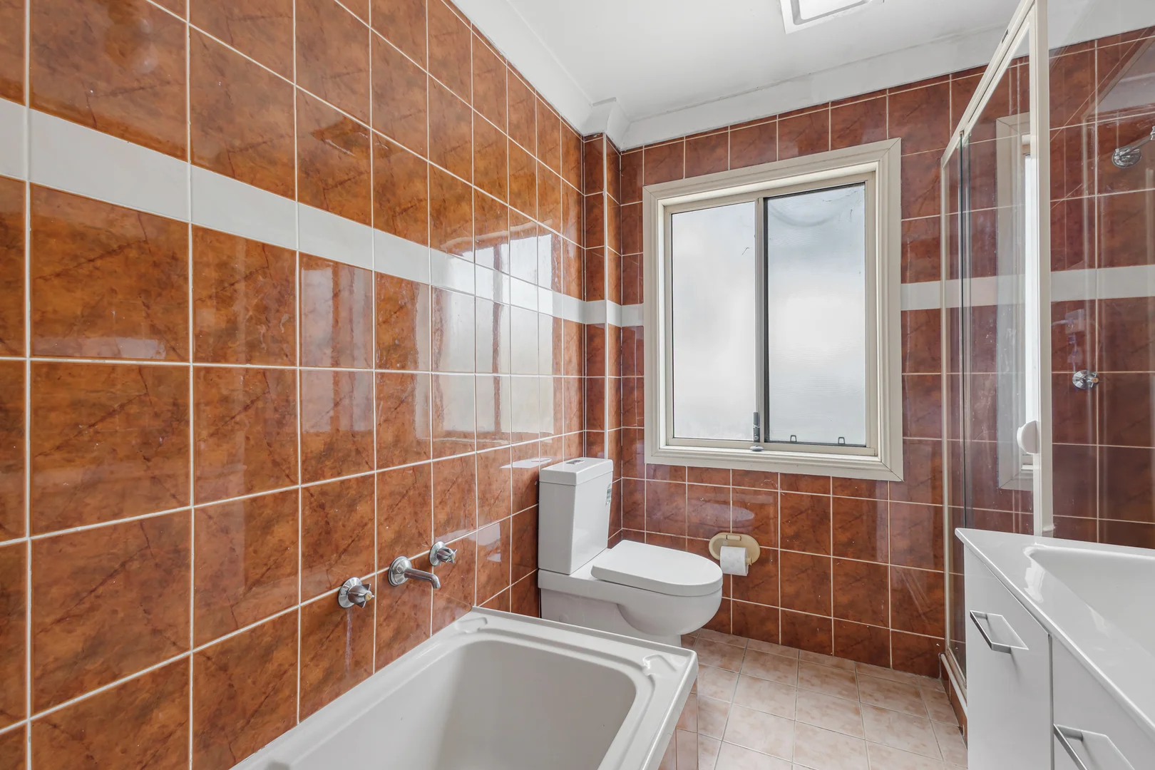 Additional image 10 of 186 James Cook Drive, Kings Langley NSW 2147