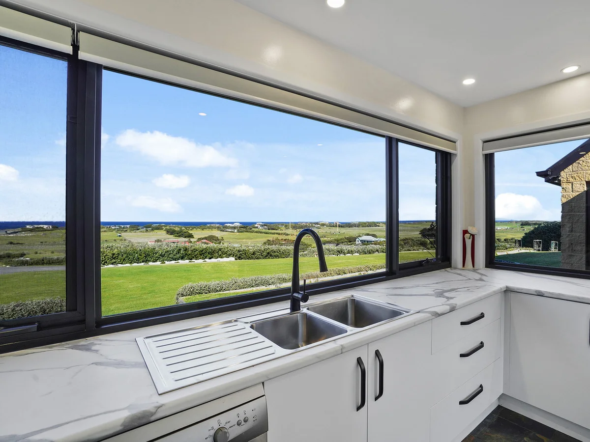 Additional image 13 of 14B Thistle Place, Port Fairy VIC 3284