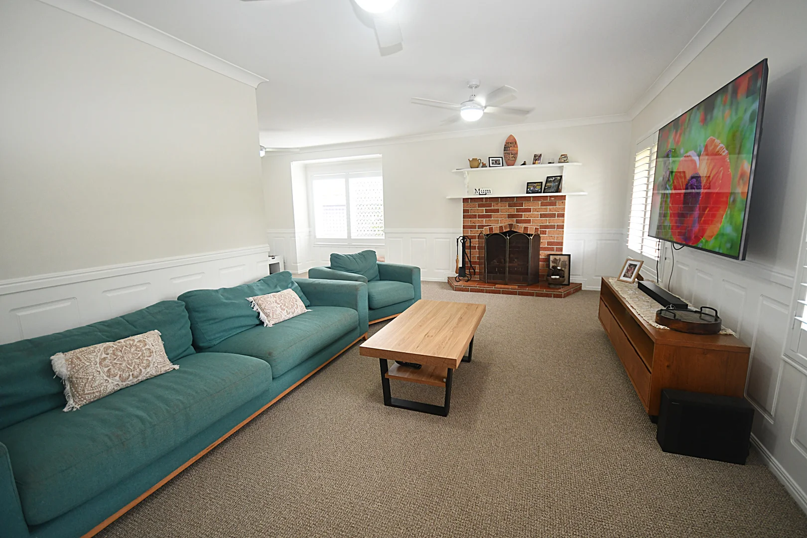 Additional image 3 of 12 Bowerbird Avenue, Eli Waters QLD 4655