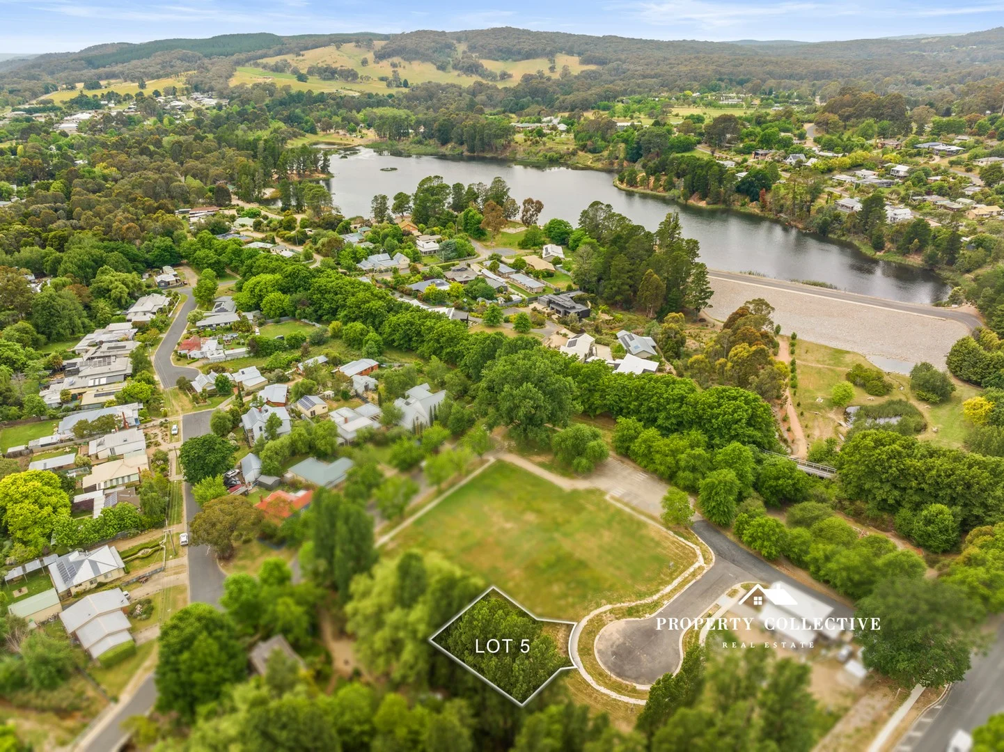 6 Silver Court, Beechworth VIC 3747