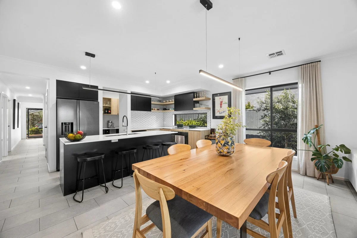 17 Fawkner Crescent, Armstrong Creek VIC 3217