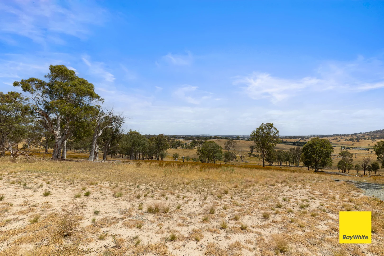 Additional image 5 of 132 Woodbury Drive, Sutton NSW 2620