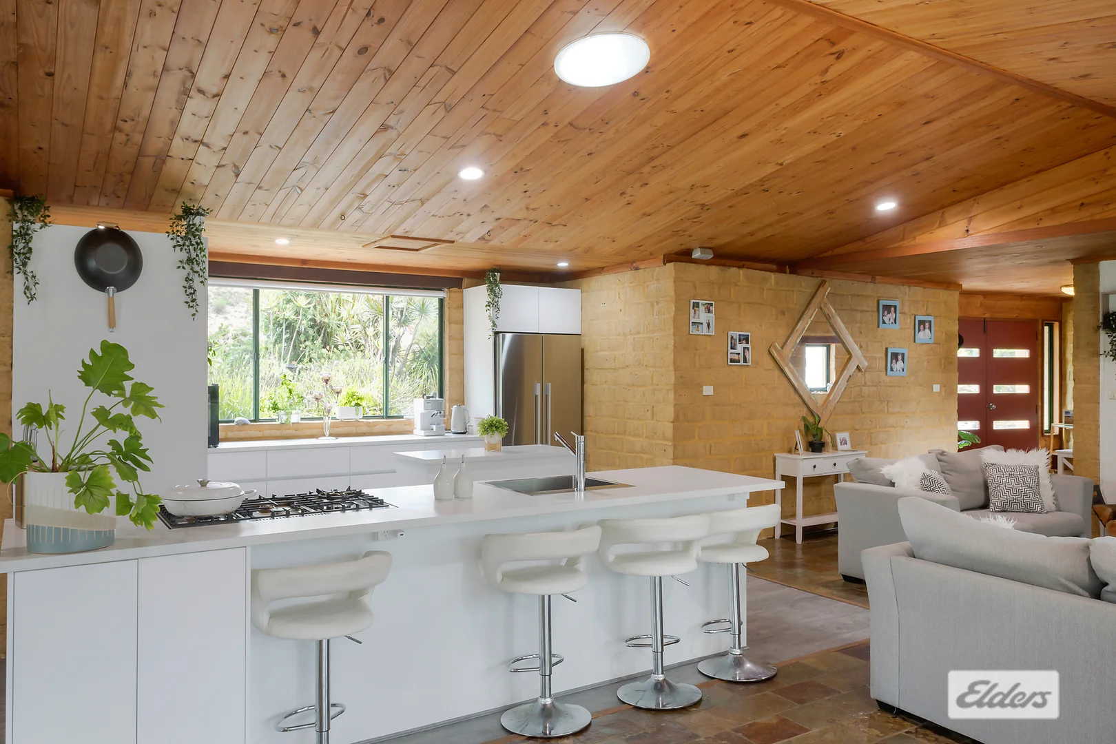 Additional image 8 of 6 Raktari Place, Kalaru NSW 2550