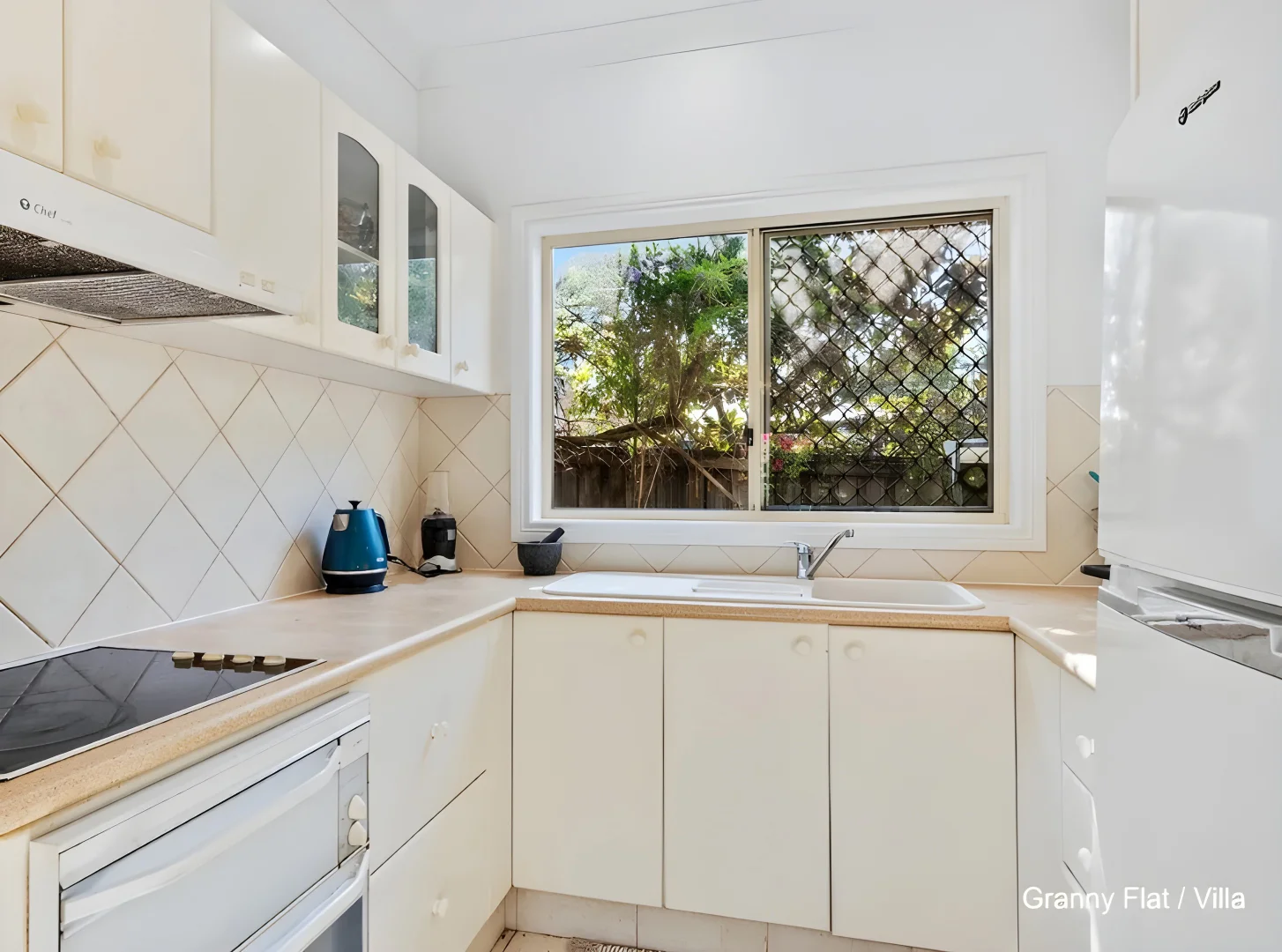 Additional image 17 of 336 Monaco Street, Broadbeach Waters QLD 4218