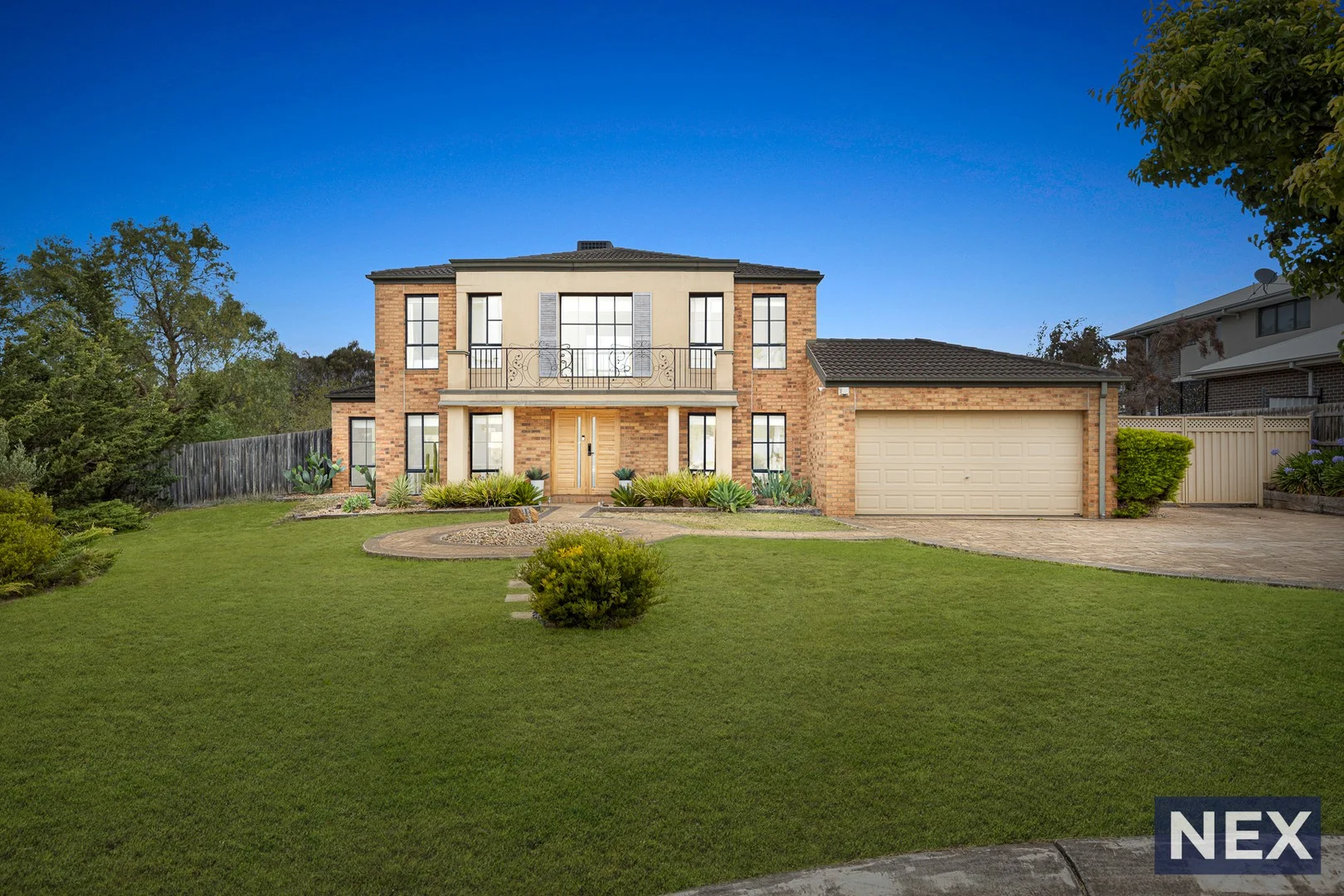 32 Runnymeade Lane, Brookfield VIC 3338