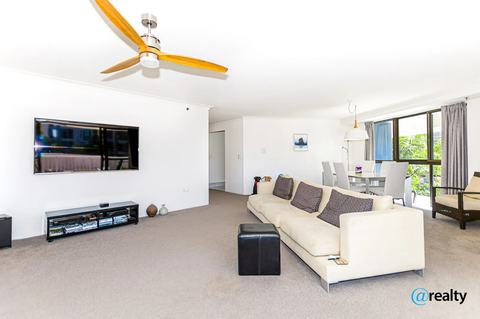 Additional image 4 of unit 4/21 Bayview Street, Runaway Bay QLD 4216
