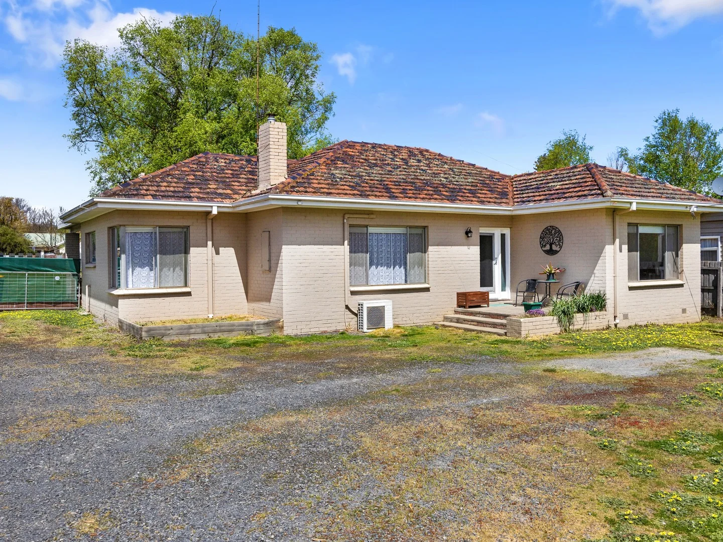 Additional image 2 of 28 William Street, Alexandra VIC 3714