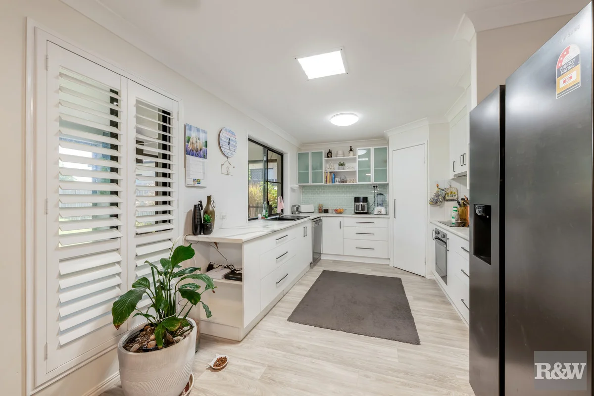 Additional image 7 of 19 McCallum Close, Coral Cove QLD 4670