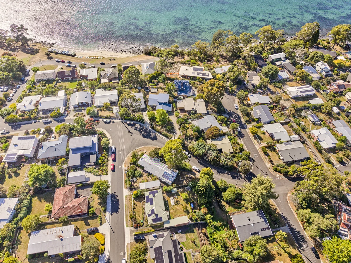 Additional image 3 of 16 Belhaven Avenue, Taroona TAS 7053