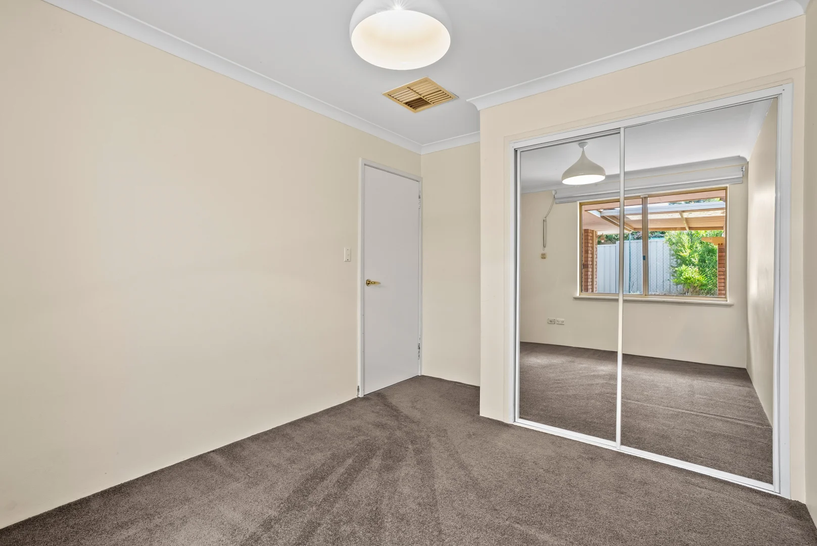 Additional image 18 of 19 Elanora Drive, Cooloongup WA 6168