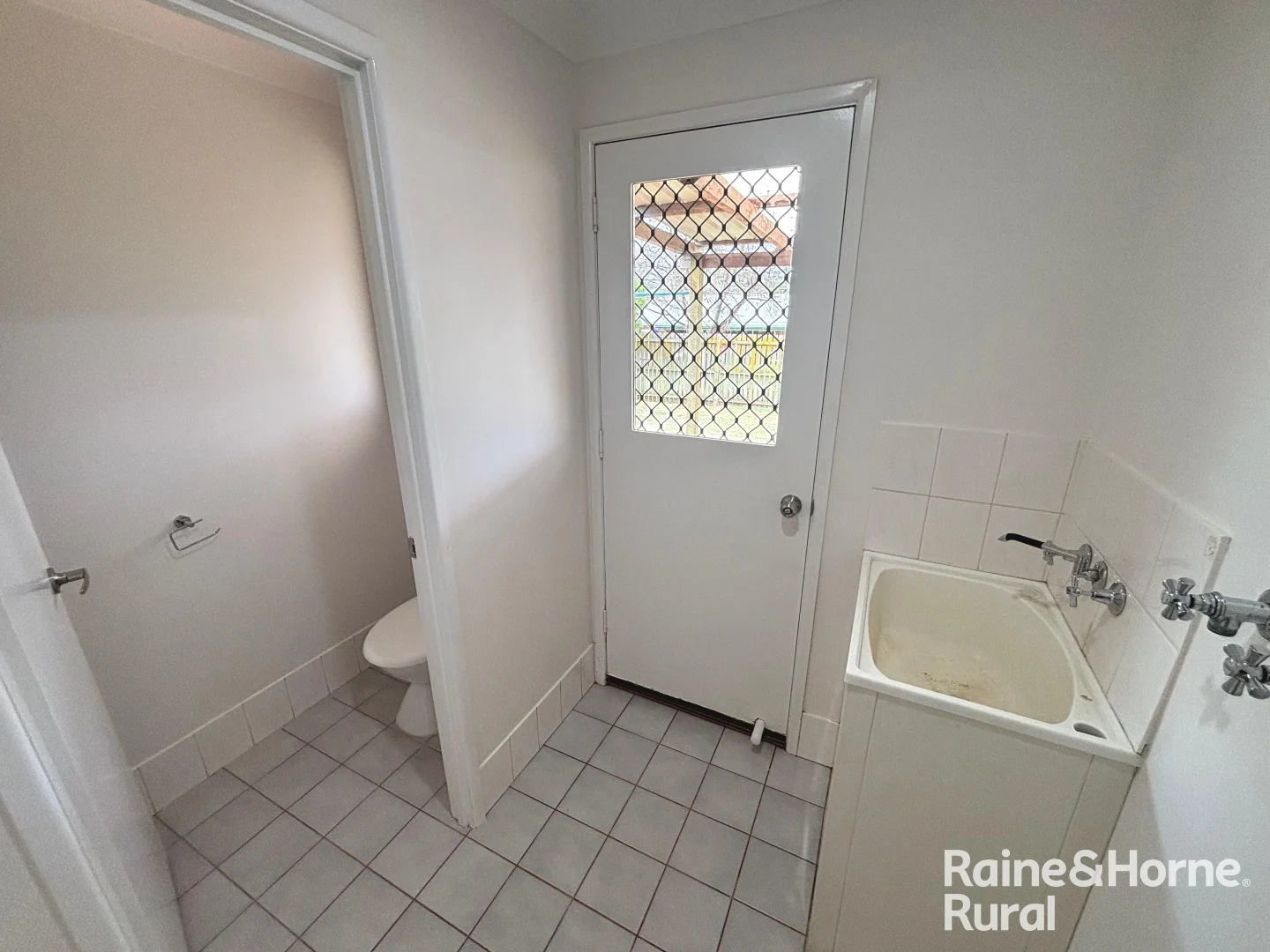 Additional image 11 of 9 Anne court, Kingaroy QLD 4610