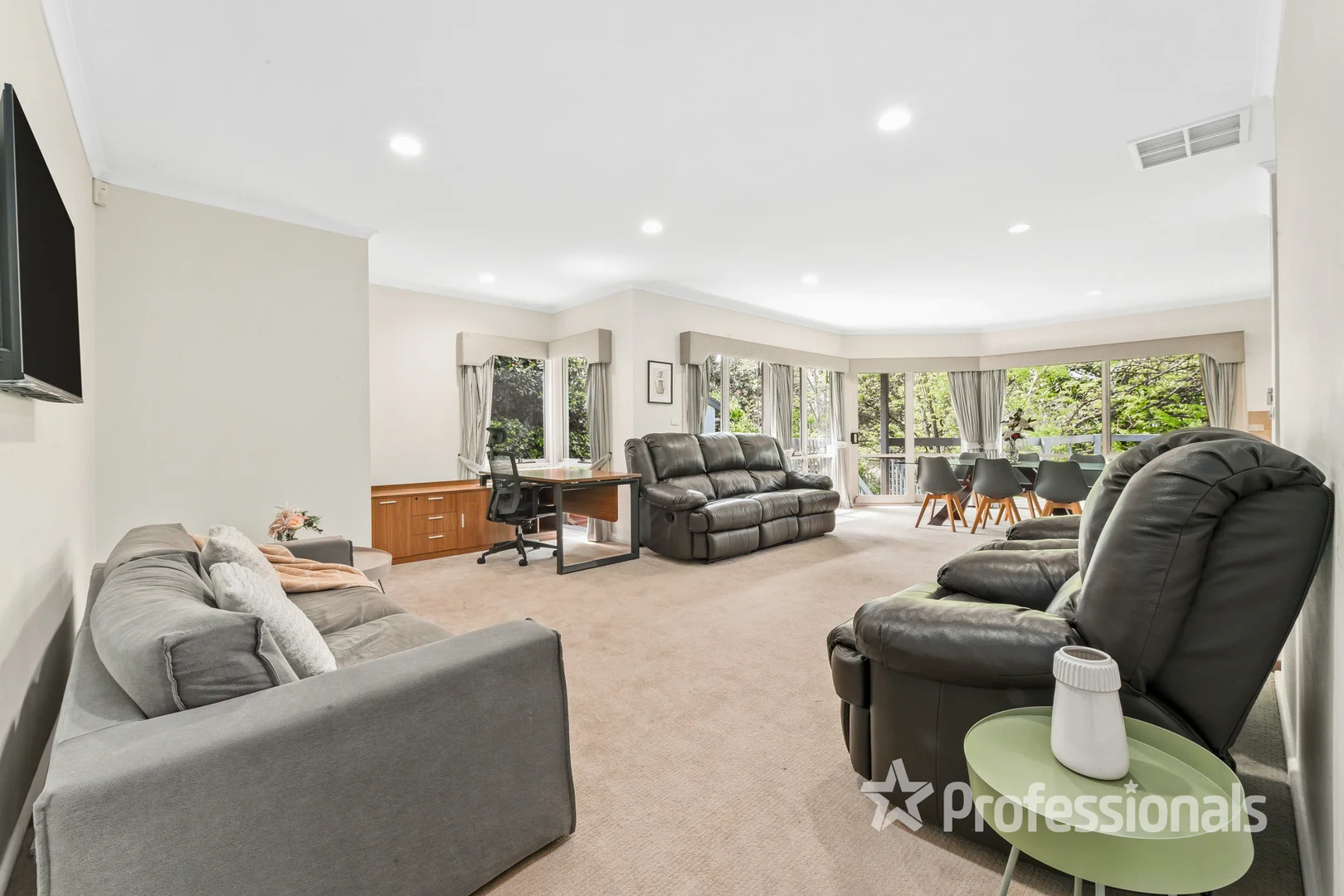 Additional image 3 of 22 Falconer Street, Glen Waverley VIC 3150