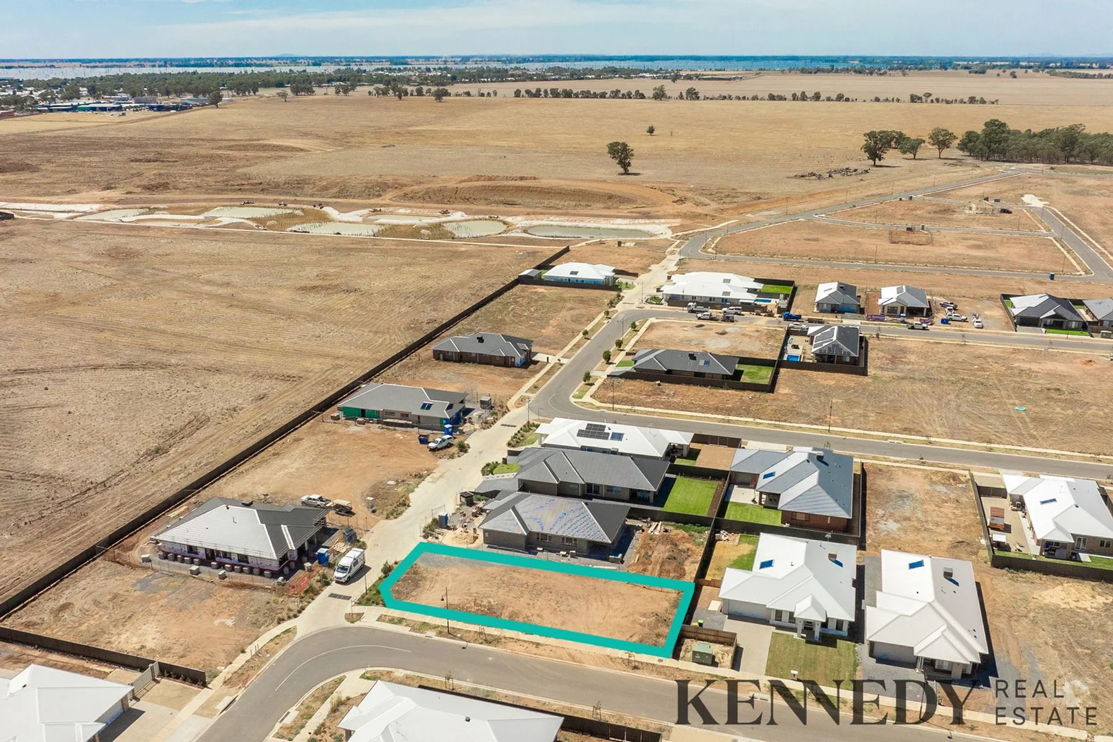 Additional image 7 of 43 Vineyard Circuit, Yarrawonga VIC 3730