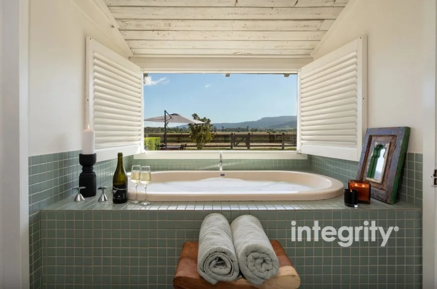 219 Hanigans Lane, Bolong NSW 2540