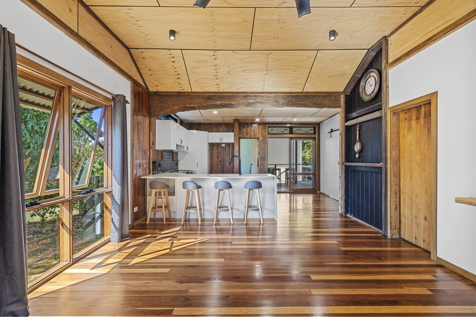 Additional image 25 of 18 Oxley Parade, Dunwich QLD 4183