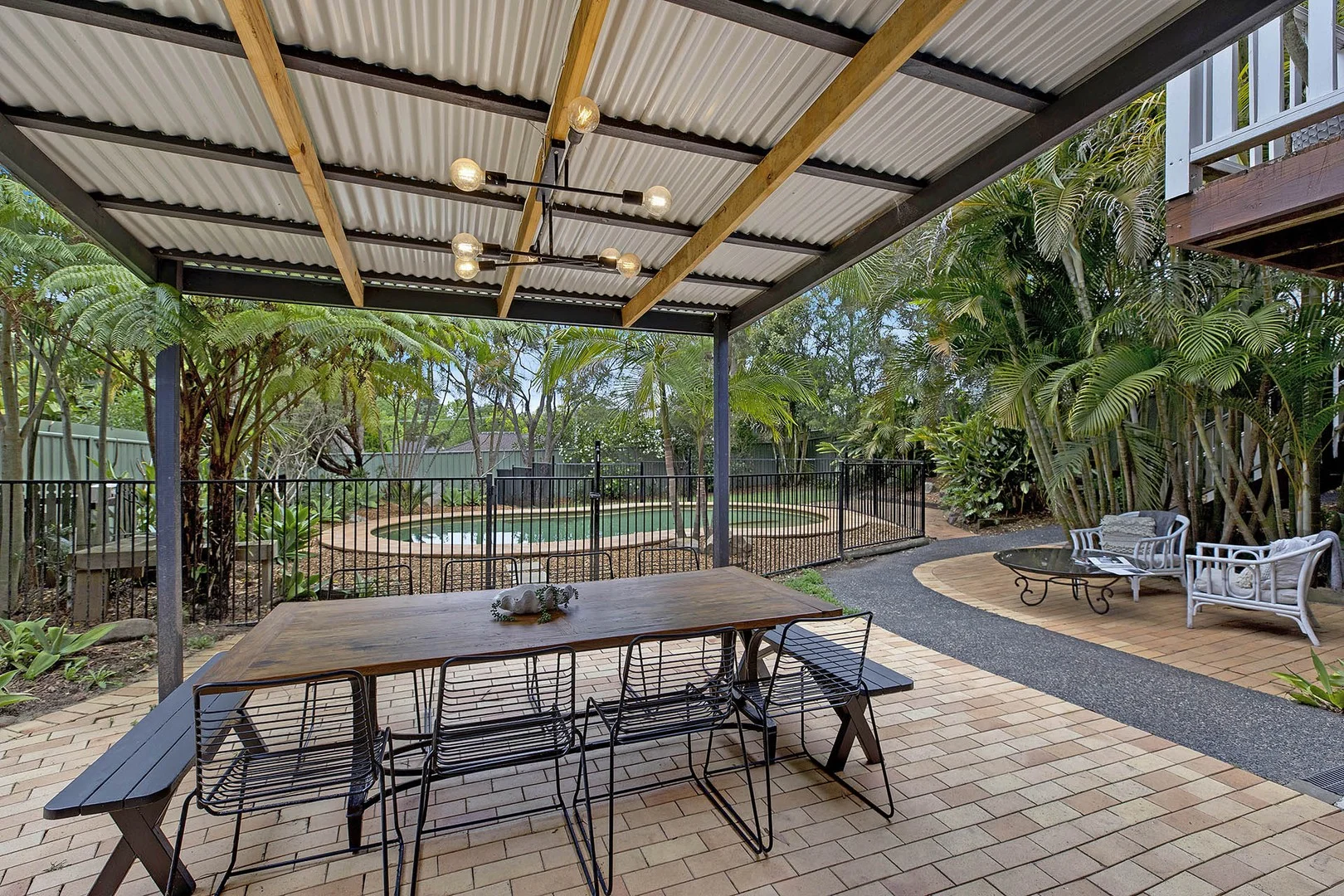 4 Kuburra Road, Erina NSW 2250