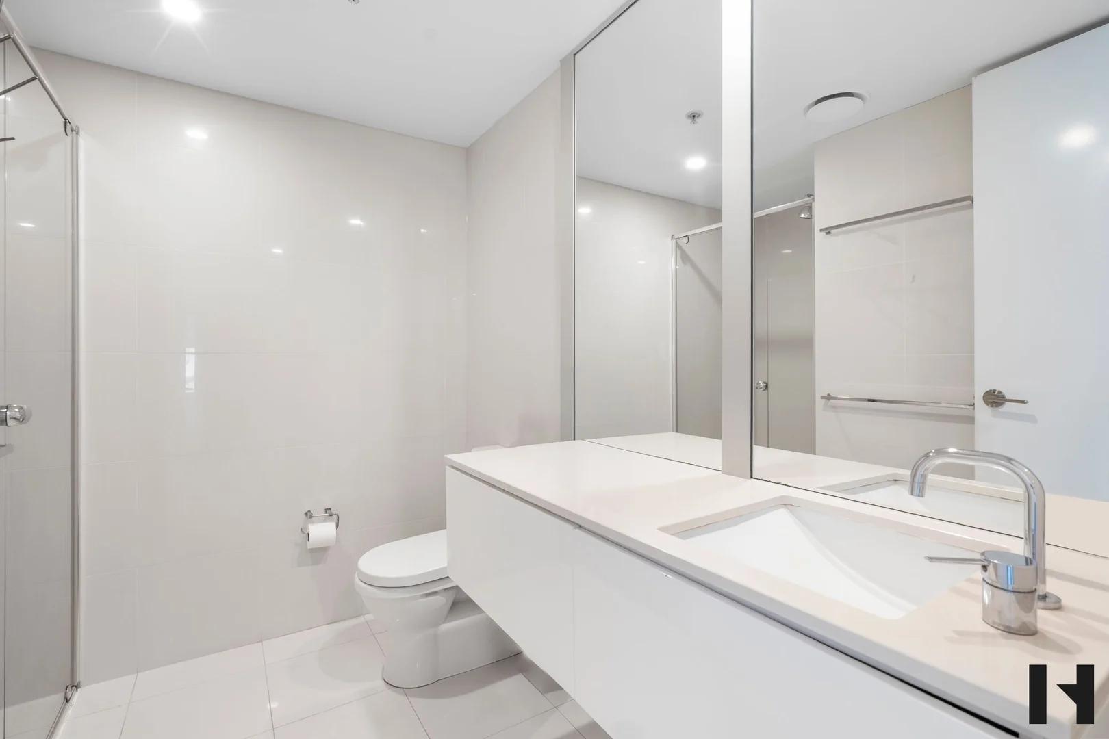 Additional image 11 of 401/9 Hamilton Avenue, Surfers Paradise QLD 4217