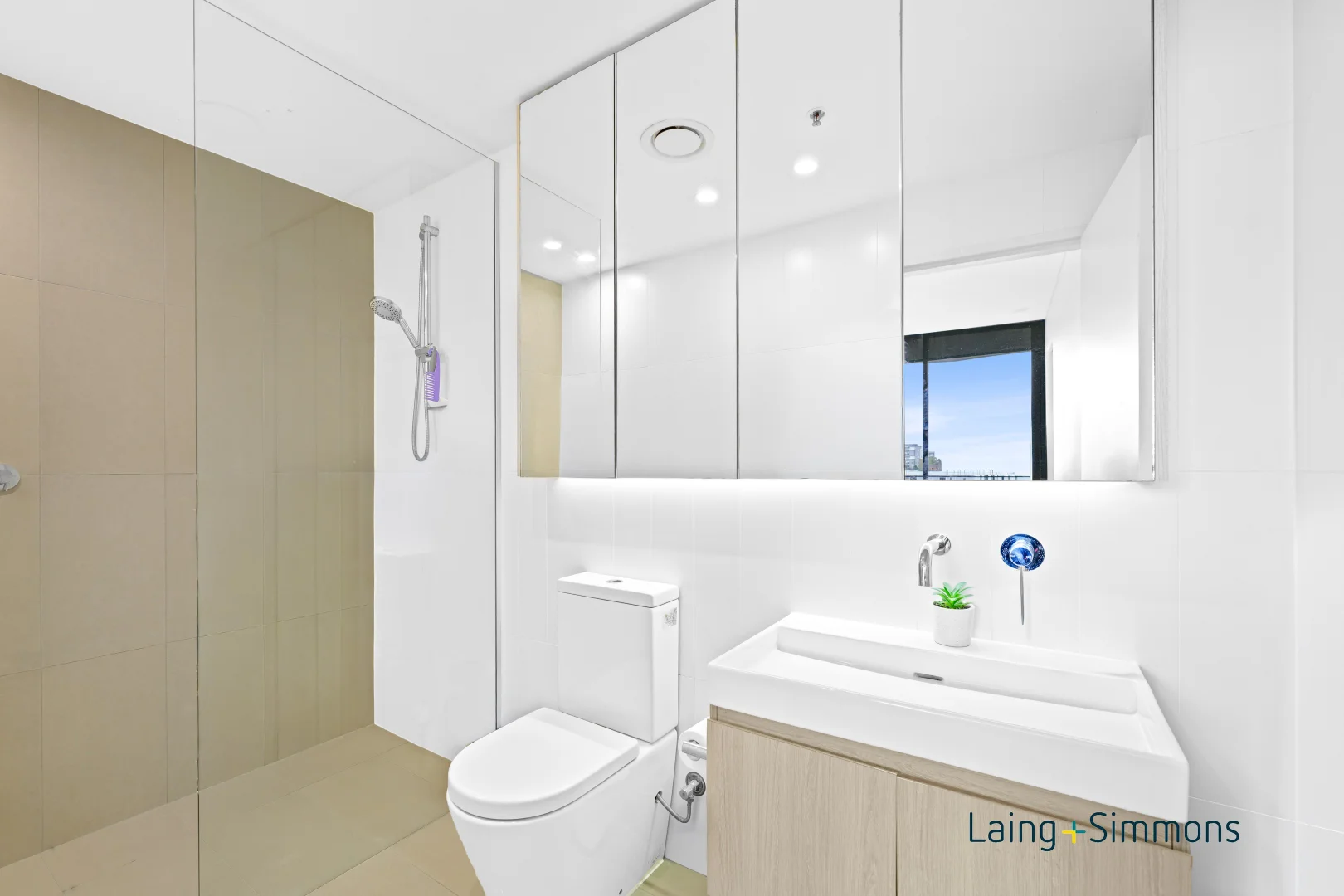 Additional image 5 of 802/6B Atkinson Street, Liverpool NSW 2170