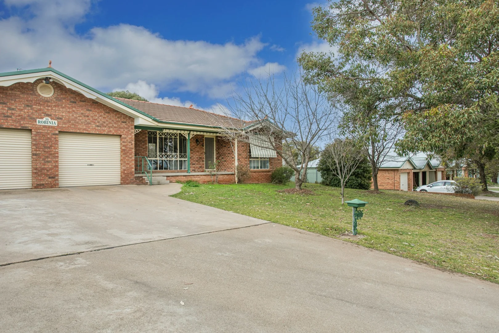 2/38 Acacia Circuit, Cowra NSW 2794