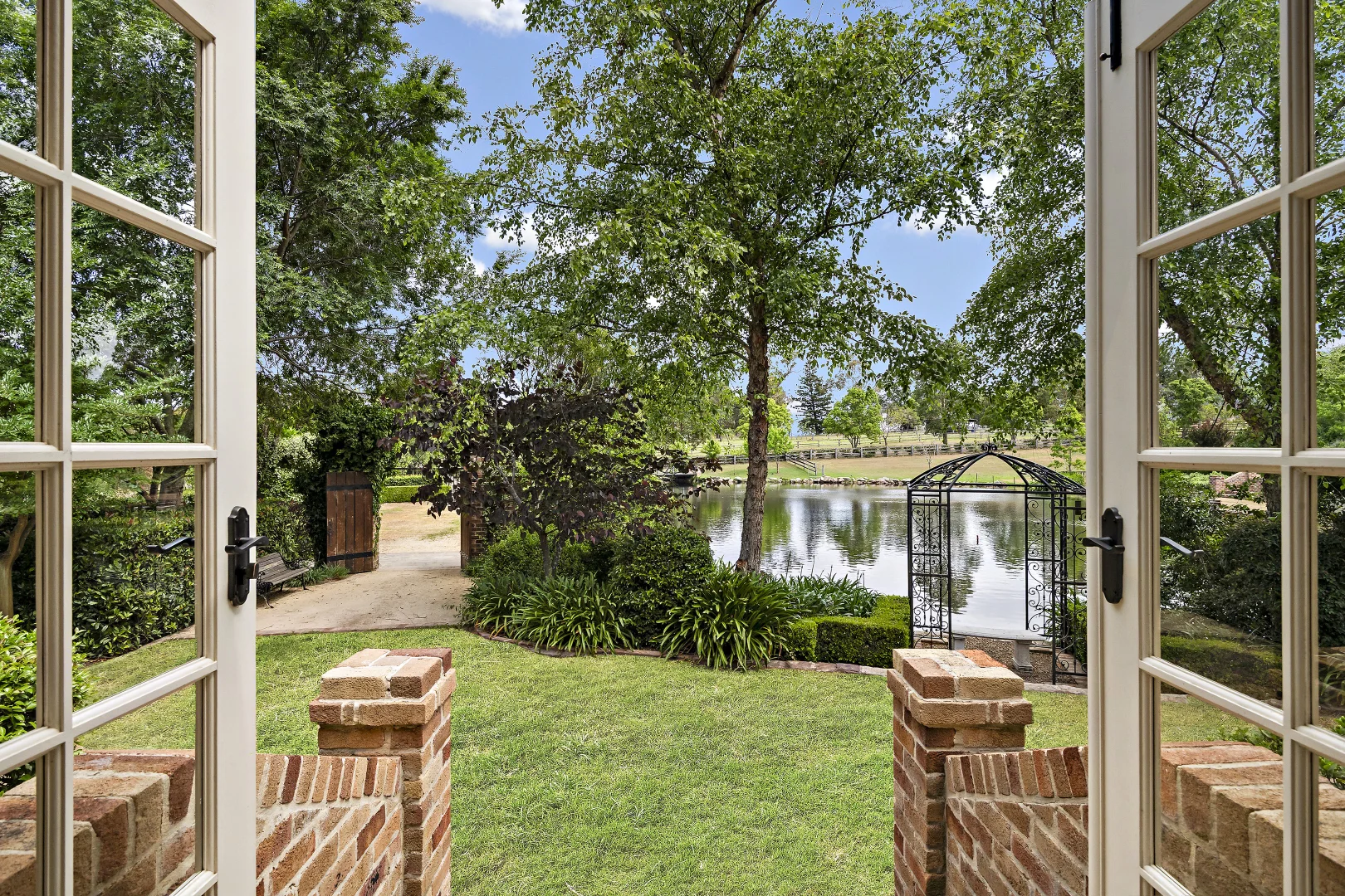 Additional image 24 of 2 Forest Hill Drive, Oakhampton Heights NSW 2320