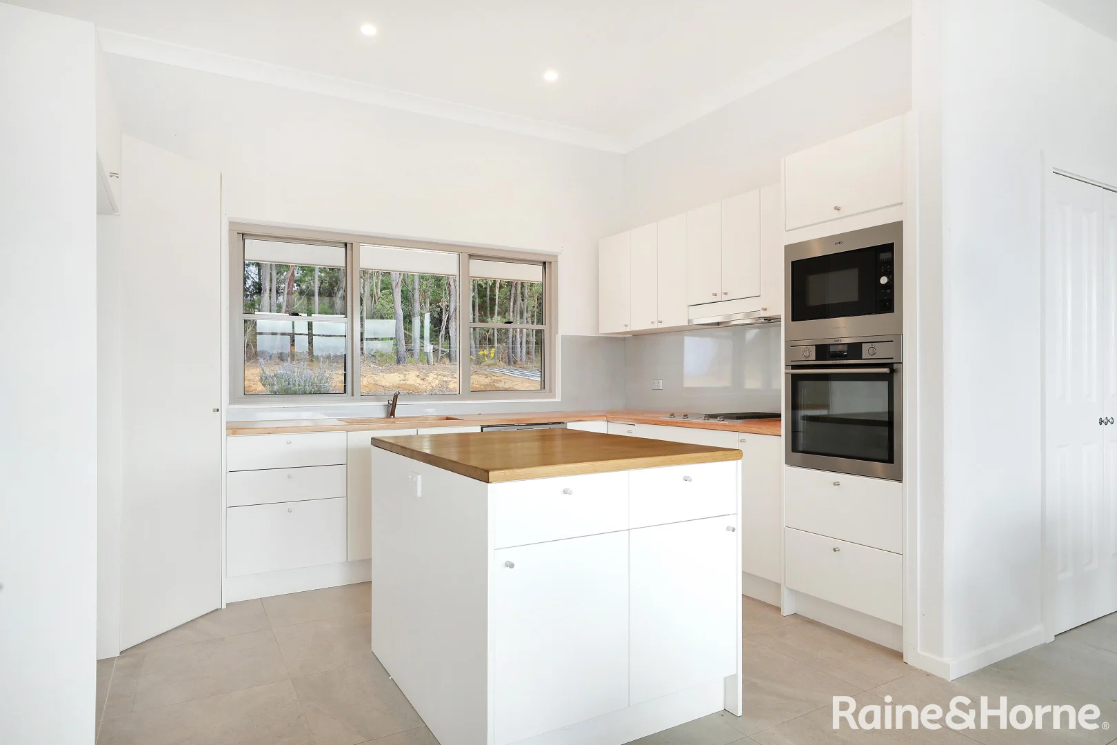 Additional image 5 of 13302 Hume Highway, Sutton Forest NSW 2577