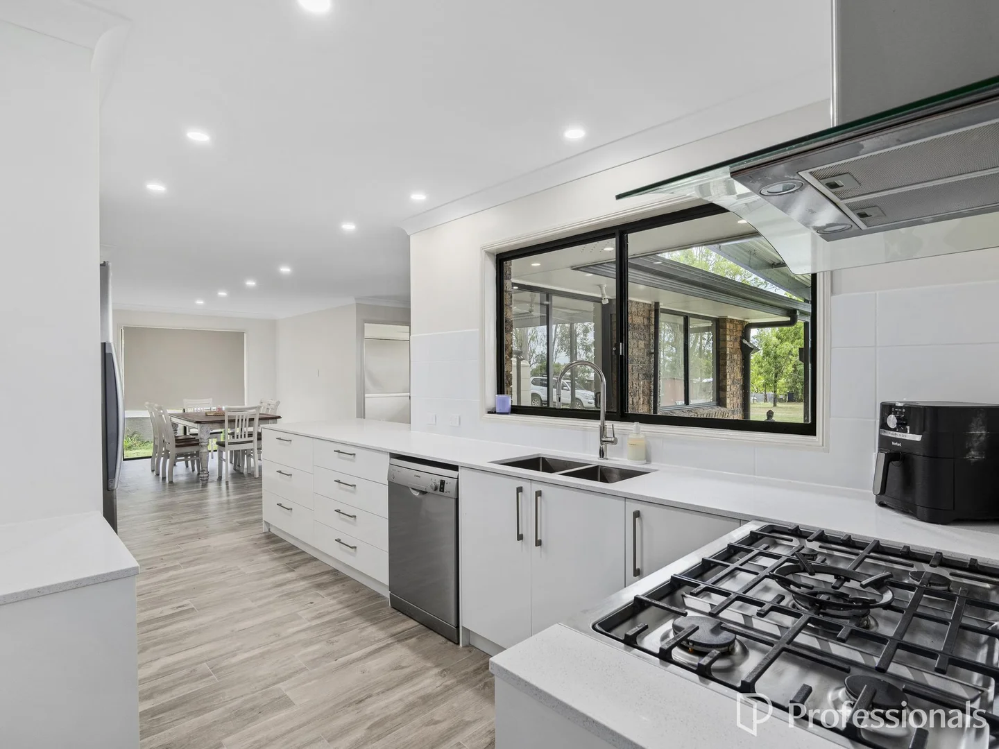 Additional image 7 of 13-15 Errol Court, Cedar Grove QLD 4285