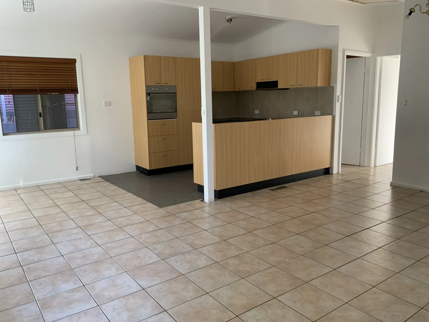 Additional image 2 of 472 Macauley, Hay NSW 2711