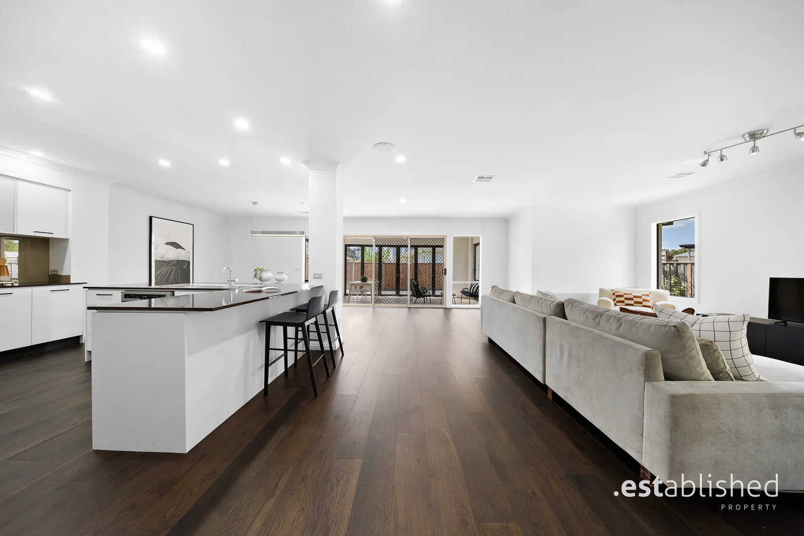 Additional image 9 of 5 River Walk Drive, Sanctuary Lakes VIC 3030