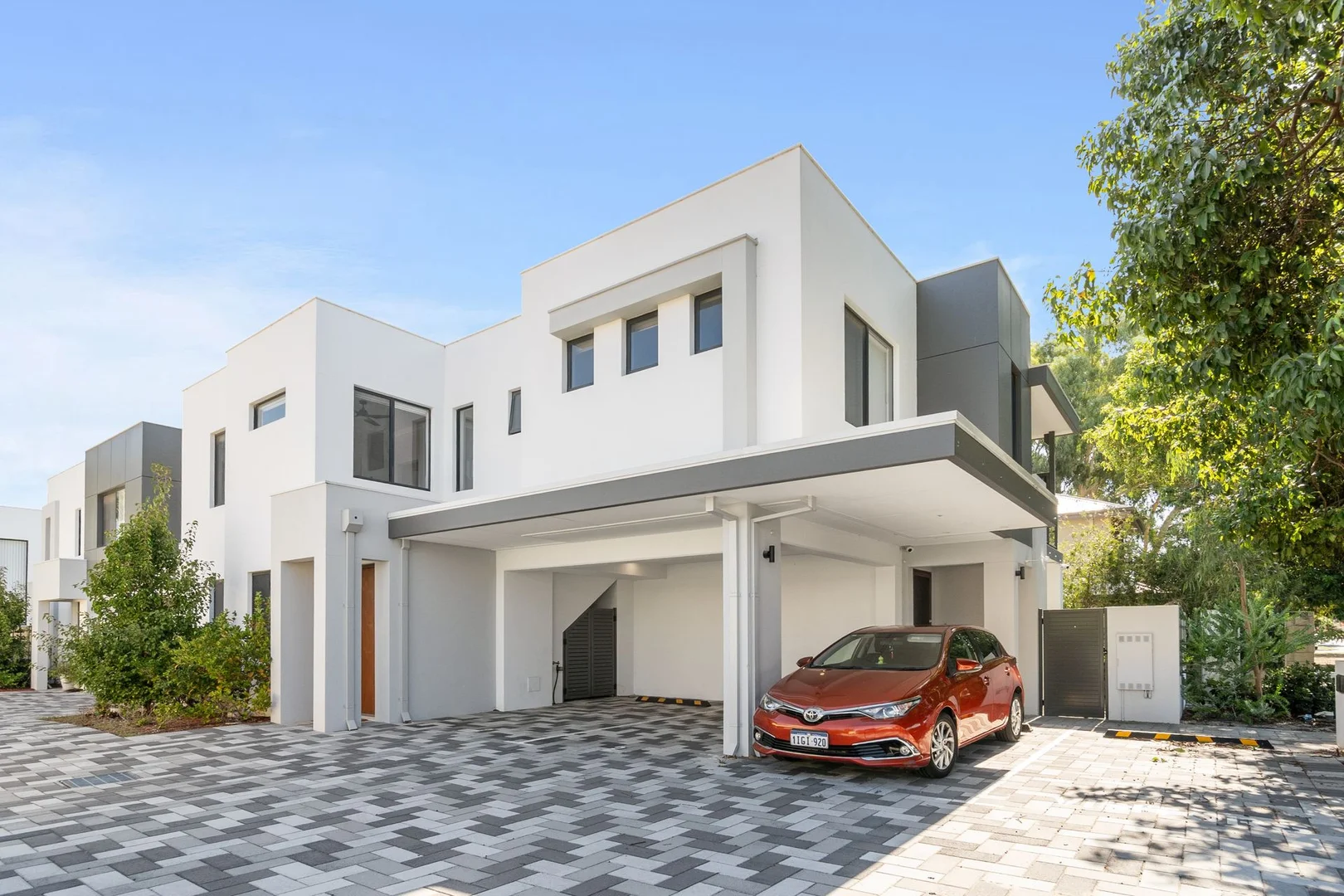 Additional image 29 of 2/174 Leake Street, Belmont WA 6104